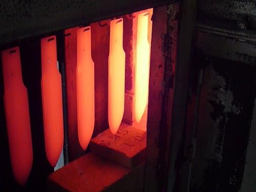 NISAKU NJP650 The Original Hori Hori Namibagata Japanese Stainless Steel Weeding Knife, 7.25-Inch Blade